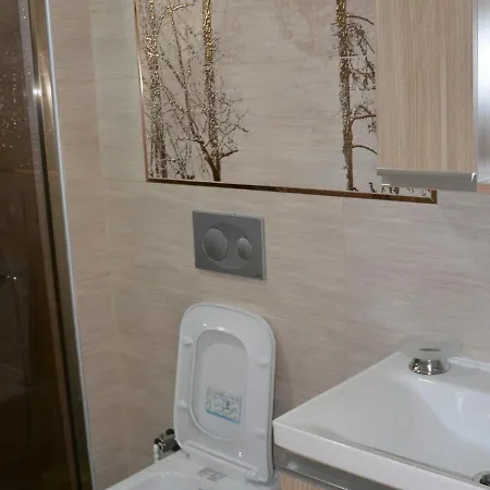 Stunning 4-bed Konak Private & Pool * 무글라