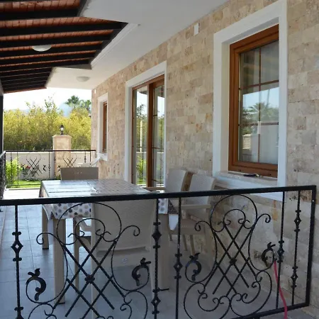 Stunning 4-bed Konak Private & Pool 빌라 무글라